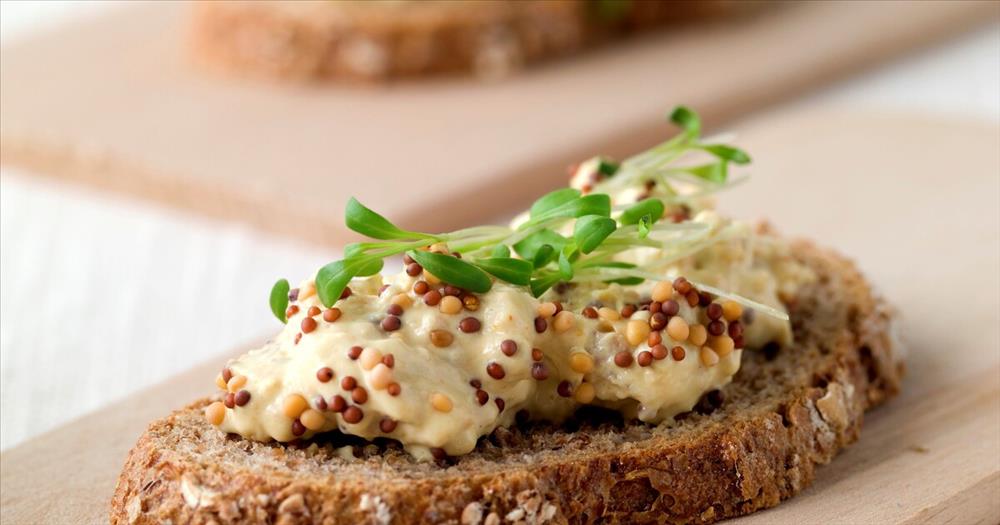 [220416] Hamal Varkensgebraad Met Mosterdsaus 1Kg